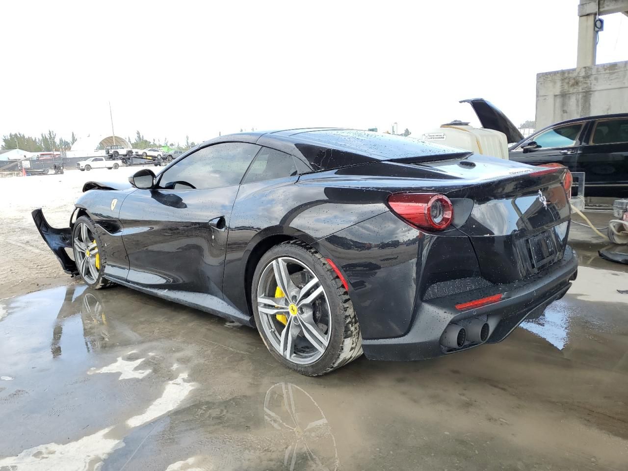 激レア　Ferrari バックル 激レアFerrari バックル